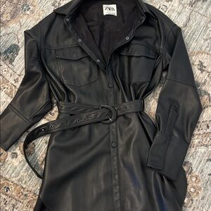 NEW Zara Blogger’s Favorite Black Faux Leather Belted Waist Shacket | Size XS